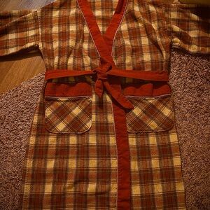 Vtg Pendleton Virgin 100% Wool Robe sz med,classic rust plaid,old money style!